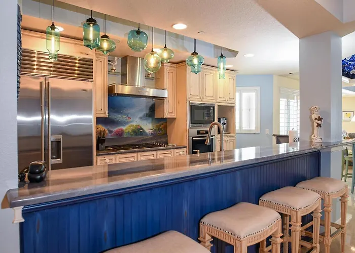 Chateaus On White Sands 502 Beachfront Apartment