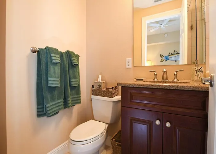 Chateaus On White Sands 502 Beachfront